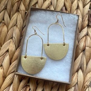 Nickel & Suede Gold Satin Islas